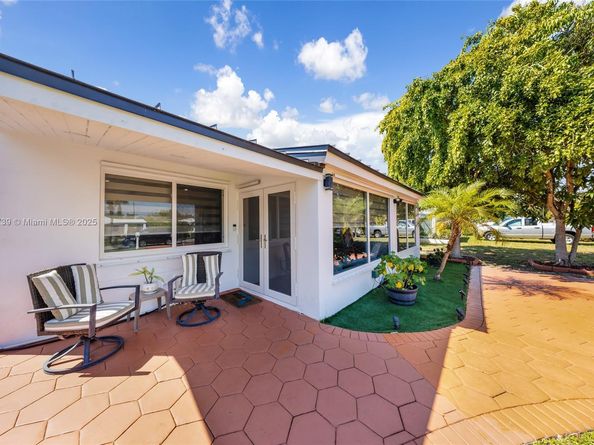 1980 NE 173rd St, North Miami Beach FL 33162
