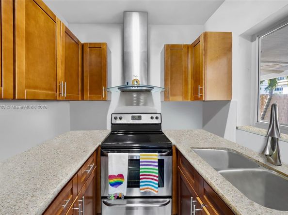1980 NE 173rd St, North Miami Beach FL 33162