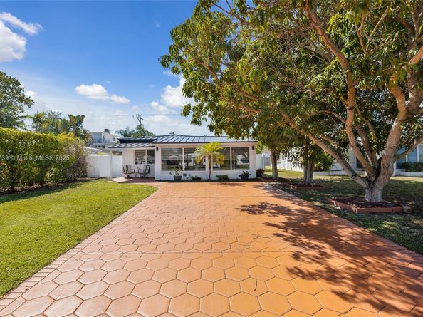 1980 NE 173rd St, North Miami Beach FL 33162