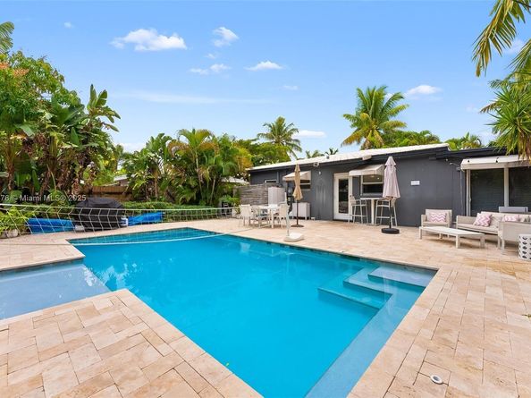1528 NE 17th Ter, Fort Lauderdale FL 33304