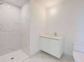 700 NE 24th St 903, Miami FL 33137