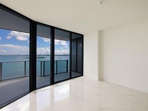 700 NE 24th St 903, Miami FL 33137