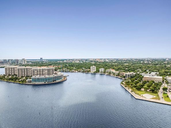 1690 S Bayshore Ln 2B + BOAT SLIP, Miami FL 33133