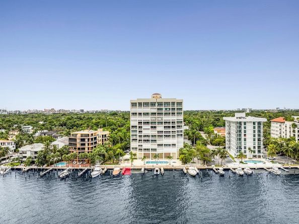 1690 S Bayshore Ln 2B + BOAT SLIP, Miami FL 33133