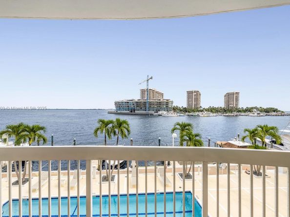 1690 S Bayshore Ln 2B + BOAT SLIP, Miami FL 33133