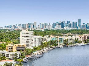 1690 S Bayshore Ln 2B + BOAT SLIP, Miami FL 33133