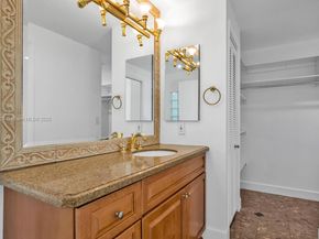 1690 S Bayshore Ln 2B + BOAT SLIP, Miami FL 33133