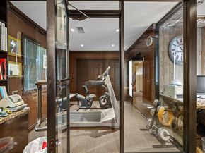 20251 W Oak Haven Cir, Miami FL 33179