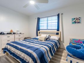 929 NE 199th St 203, Miami FL 33179