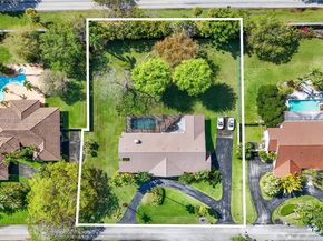 9600 SW 103rd St, Miami FL 33176