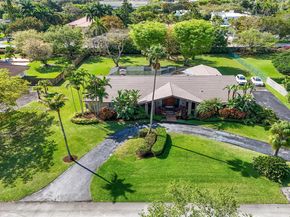 9600 SW 103rd St, Miami FL 33176