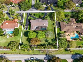 9600 SW 103rd St, Miami FL 33176