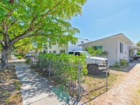 1946 Madison St, Hollywood FL 33020