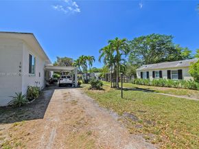 1946 Madison St, Hollywood FL 33020