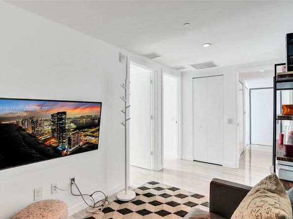3131 NE 7th Ave 3504, Miami FL 33137