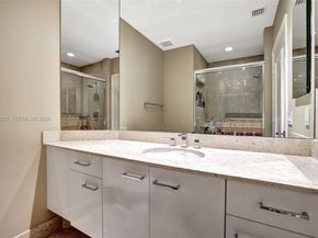 21200 Point Pl PH2804, Aventura FL 33180