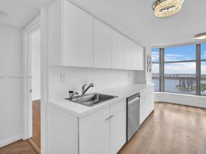 3500 Mystic Pointe Dr 3001, Aventura FL 33180