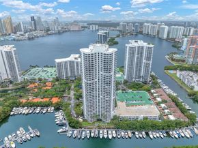 3500 Mystic Pointe Dr 3001, Aventura FL 33180