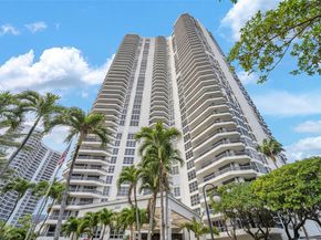 3500 Mystic Pointe Dr 3001, Aventura FL 33180