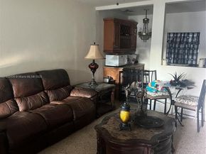 11385 NW 12th Ave, Miami FL 33168