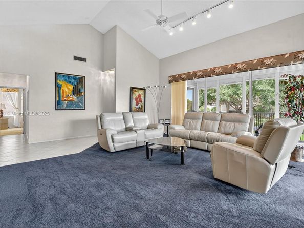 7596 Elmridge Dr 2U, Boca Raton FL 33433