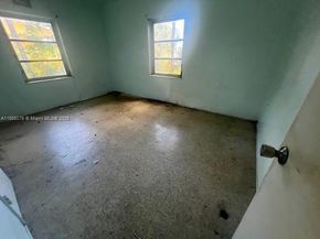 Undisclosed Address #A11886078, Miami FL 33168