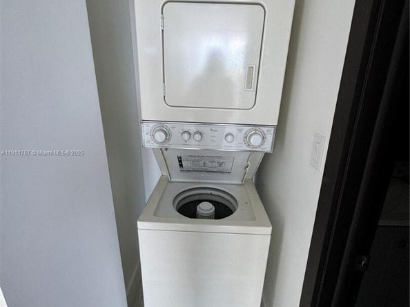 20505 E Country Club Dr 1436, Aventura FL 33180