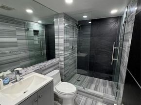 20505 E Country Club Dr 1436, Aventura FL 33180