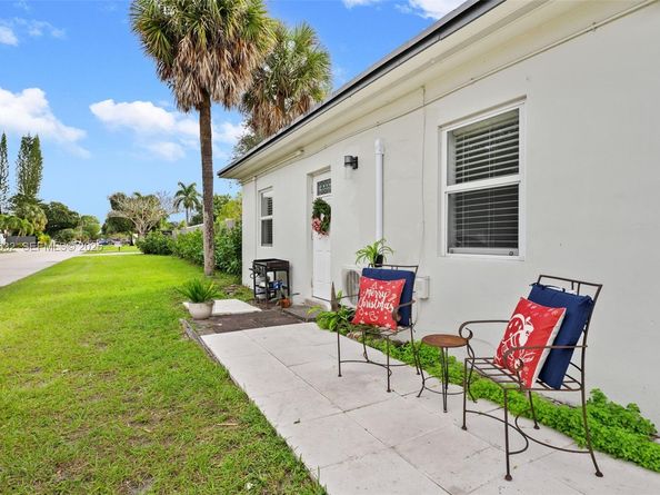 3000 - 3002 SW 15th Ave, Fort Lauderdale FL 33315