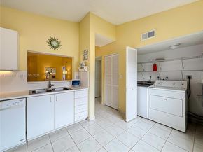 6466 SW 130th Pl 902, Miami FL 33183