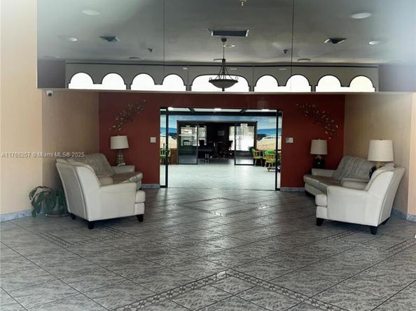 Undisclosed Address #A11765257, Lauderdale Lakes FL 33319