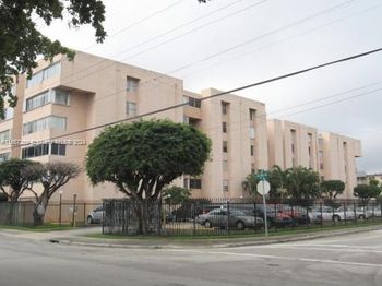 750 NW 43rd Ave