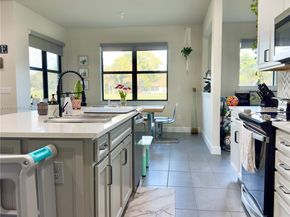 8123 NW 78th St, Tamarac FL 33321