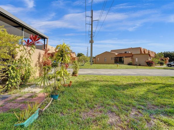1551 NW 92nd Ave 185, Pembroke Pines FL 33024