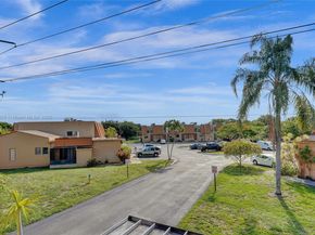 1551 NW 92nd Ave 185, Pembroke Pines FL 33024