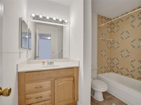 1551 NW 92nd Ave 185, Pembroke Pines FL 33024