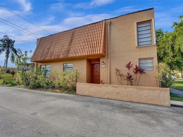 1551 NW 92nd Ave 185, Pembroke Pines FL 33024