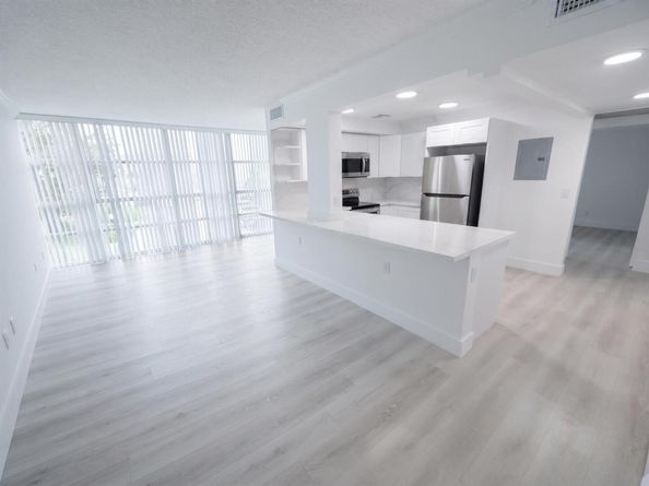 801 Three Islands Boulevard 209, Hallandale Beach FL 33009
