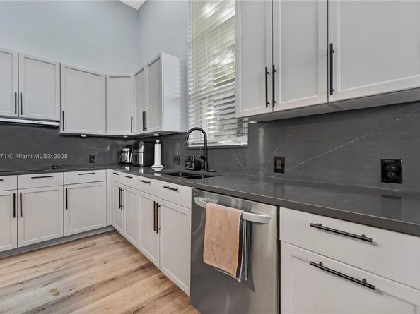 5046 SW 162nd Ave, Miramar FL 33027