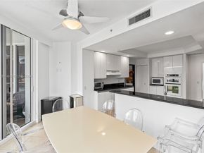 21050 Point Pl 403, Aventura FL 33180