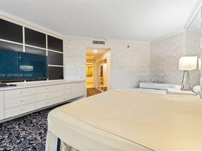 21050 Point Pl 403, Aventura FL 33180
