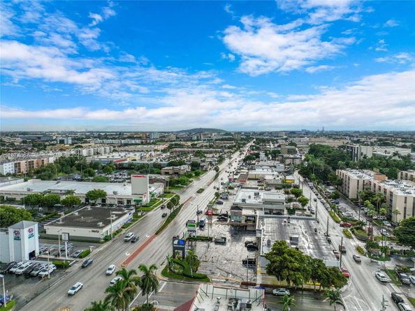 1255 W 49th Pl H202, Hialeah FL 33012