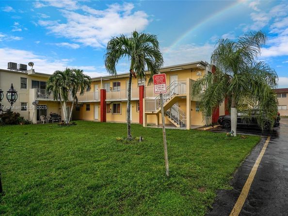 1255 W 49th Pl H202, Hialeah FL 33012