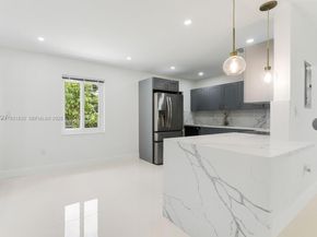 851 NW 146th St, Miami FL 33168