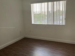 7985 NW 8th St 110A, Miami FL 33126