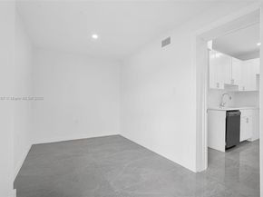 11406 NW 17th Ave, Miami FL 33167