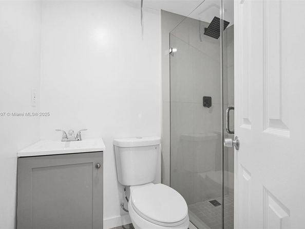 11406 NW 17th Ave, Miami FL 33167