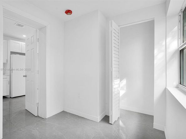 11406 NW 17th Ave, Miami FL 33167