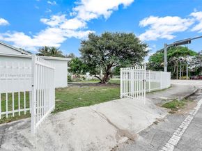 11406 NW 17th Ave, Miami FL 33167