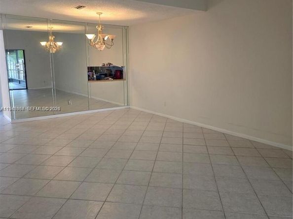 2908 NW 67th Ct, Fort Lauderdale FL 33309